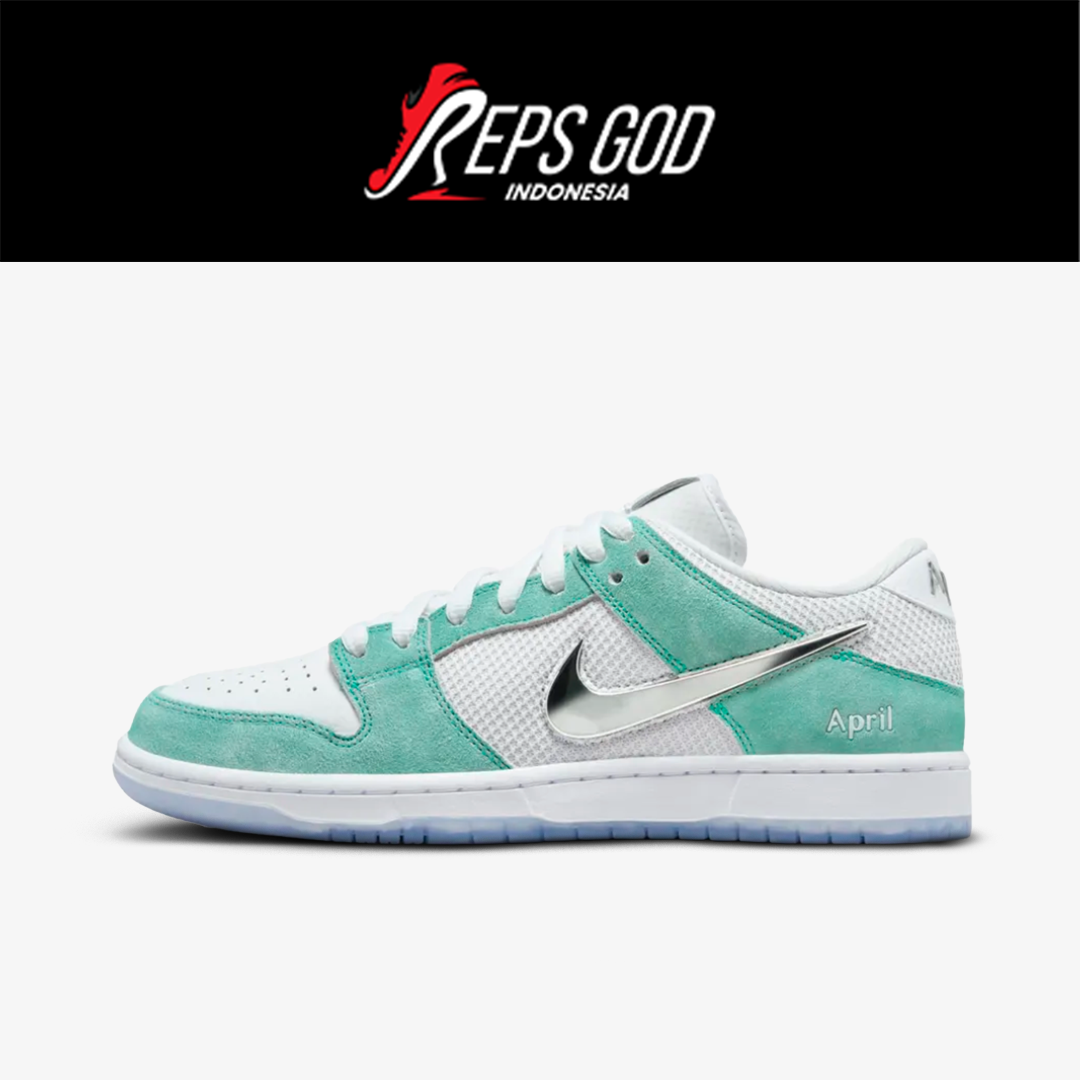 Nike SB Dunk Low April Skateboards Turbo Green Authentic - Image 2