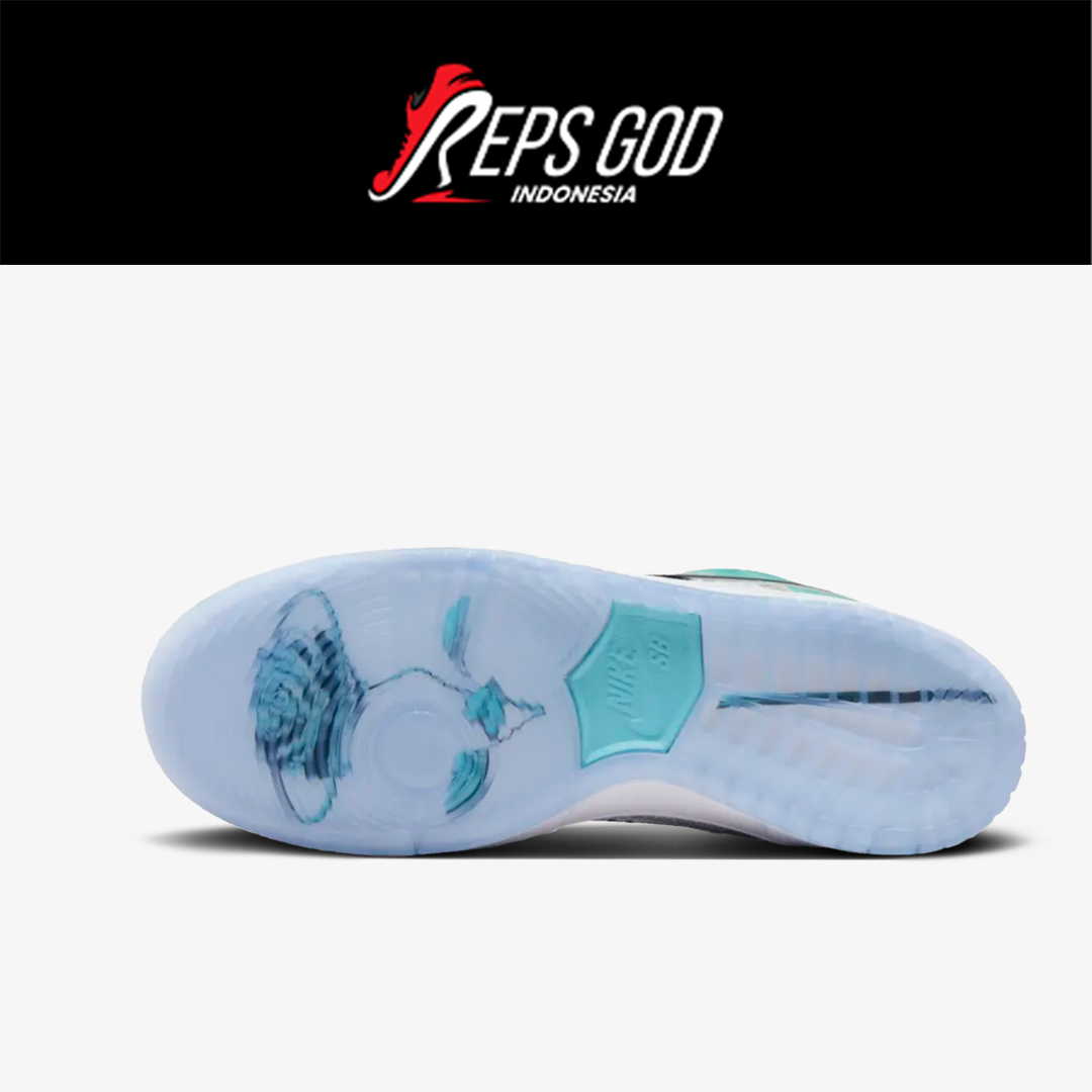 Nike SB Dunk Low April Skateboards Turbo Green Authentic - Image 4