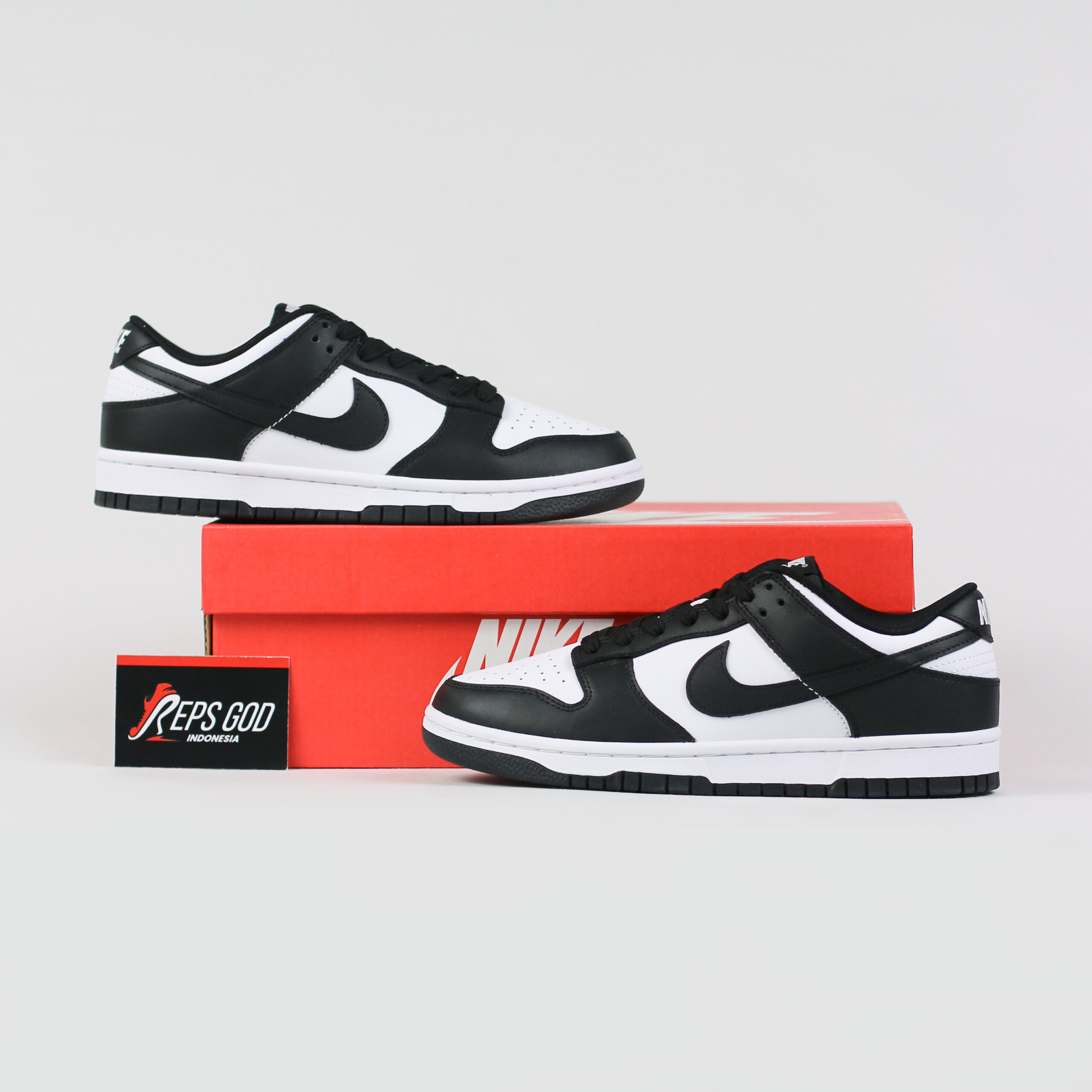 Nike Dunk Retro Low Panda Black White Authentic - Image 4