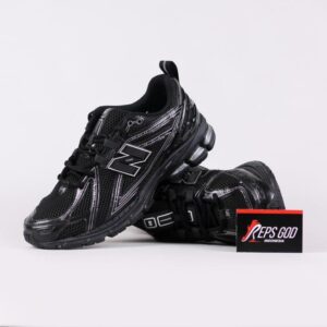 Sepatu New Balance 1906R Black Silver Metallic Sneakers Authentic