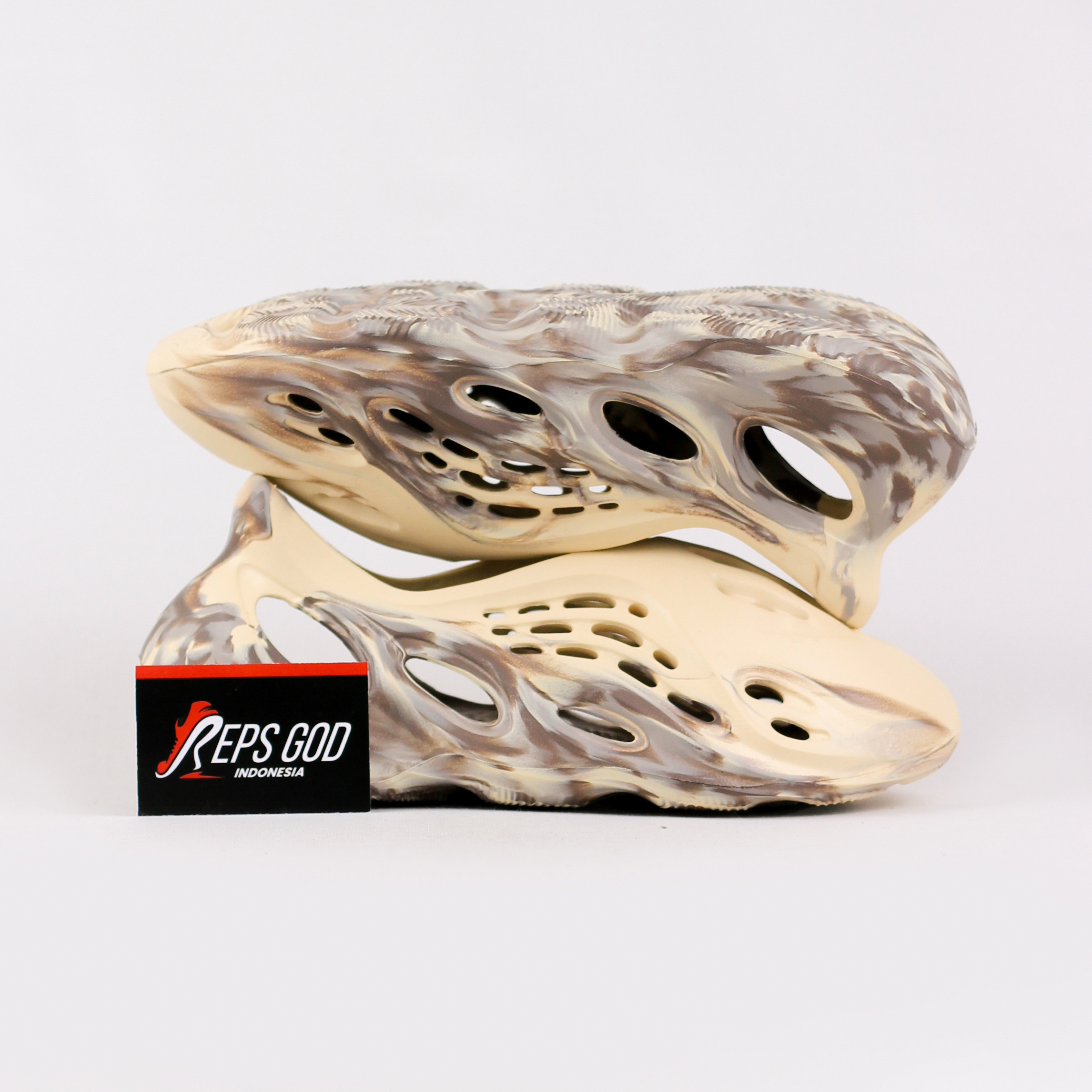 Sendal Adidas Yeezy Foam Runner MX Cream Clay Brown Authentic - Image 3