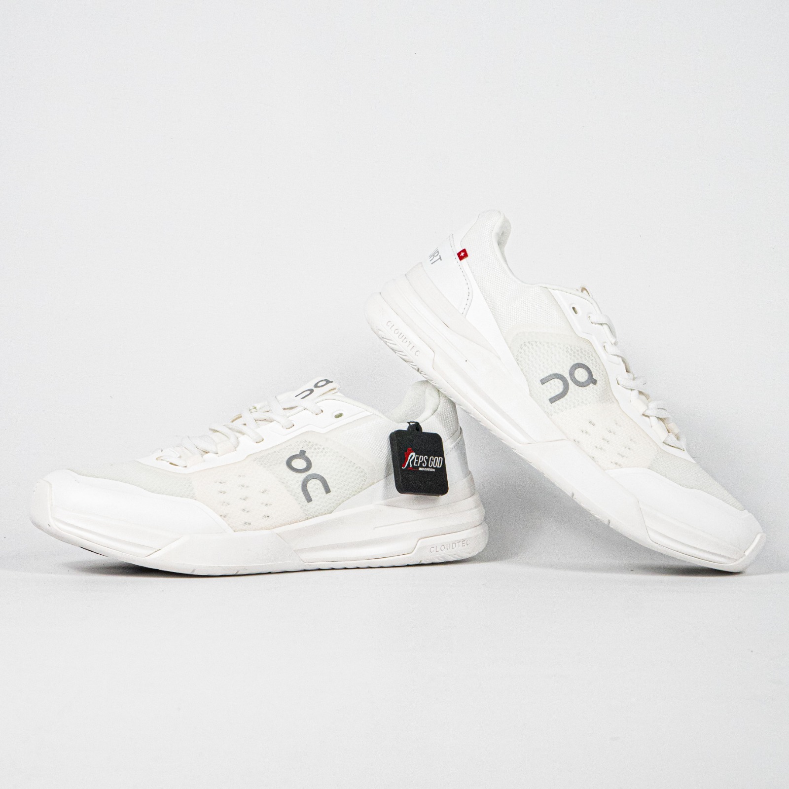 Sepatu On Cloud On The Roger White Sneakers Casual Olahraga Wanita Pria Tennis Padel Gym Outdoor Indoor - Image 5