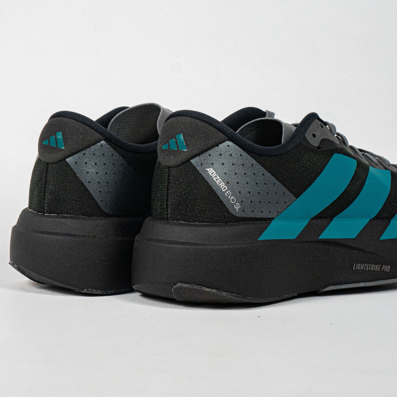 Sepatu Adidas Adizero EVO SL Black Pure Teal Sneakers Authentic - Image 3