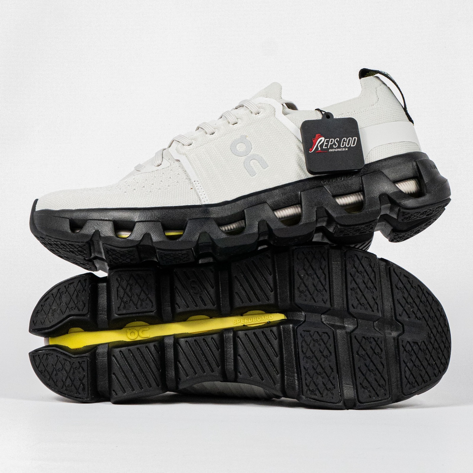 Sepatu On Cloudswift 4 Wolf Black Sneakers Authentic - Image 2