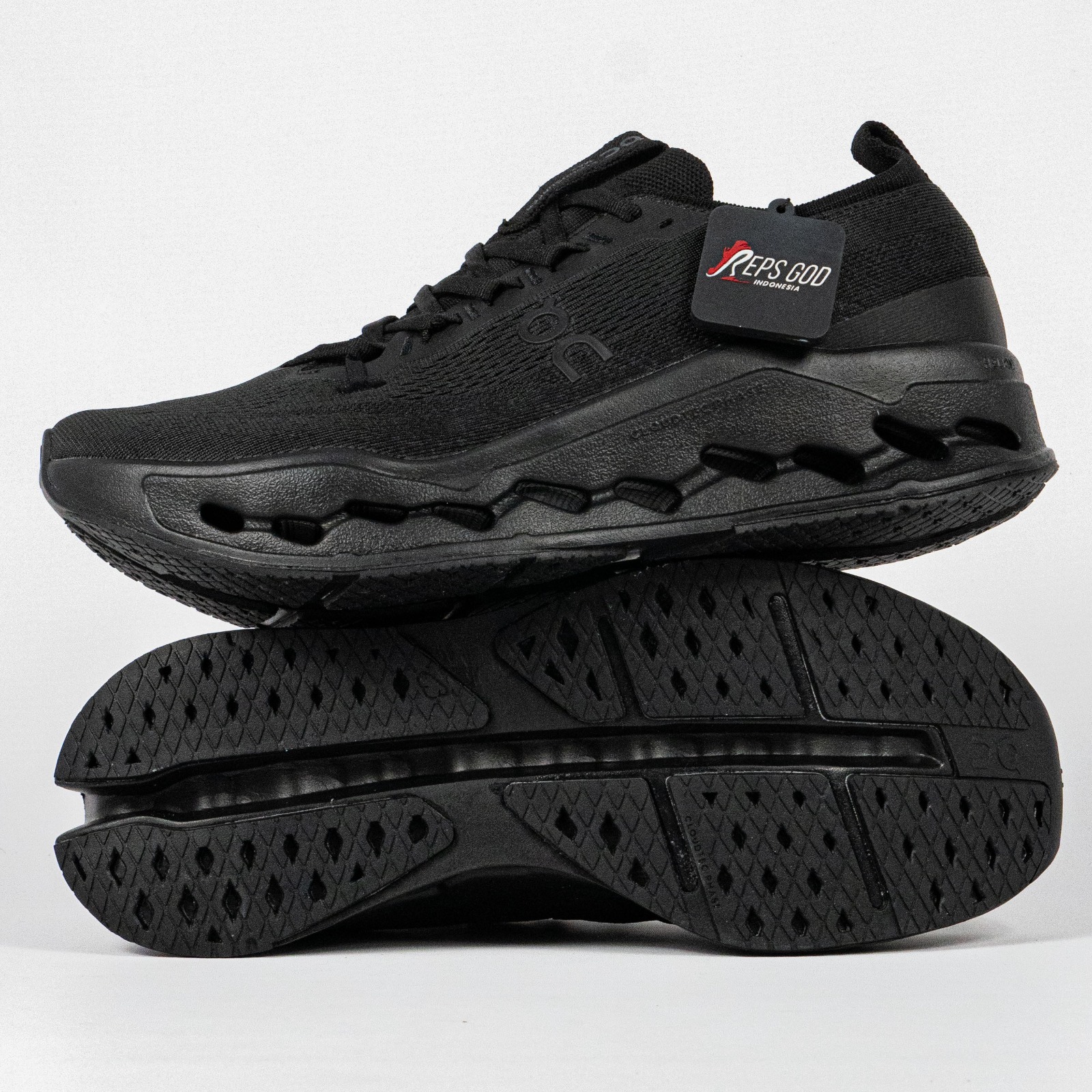 Sepatu On Cloudsurfer Max Black Sneakers Authentic - Image 3