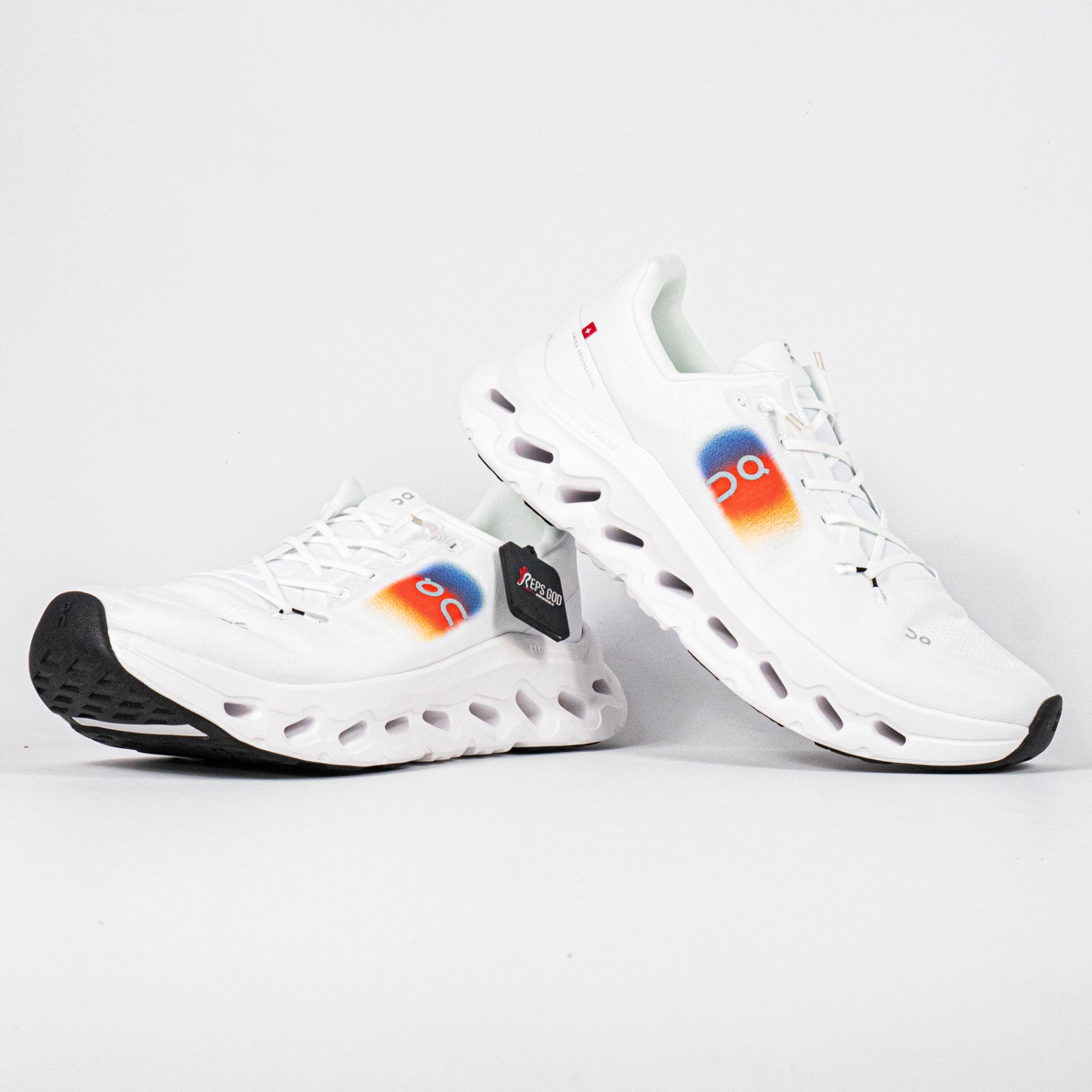 Sepatu On Running Cloudtilt Swiss Olympic Undyed White Sneakers Authentic - Image 2