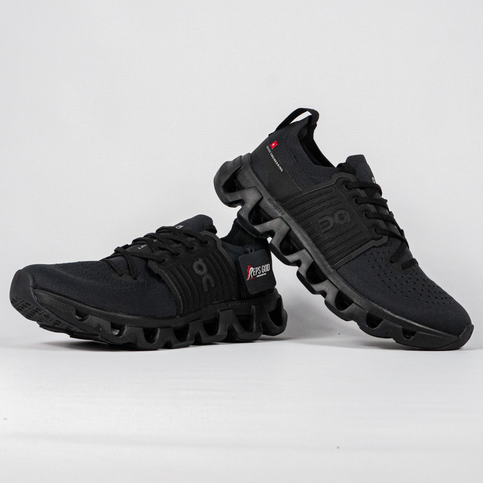 Sepatu On Cloudswift 4 Black Eclipse Sneakers Authentic - Image 5