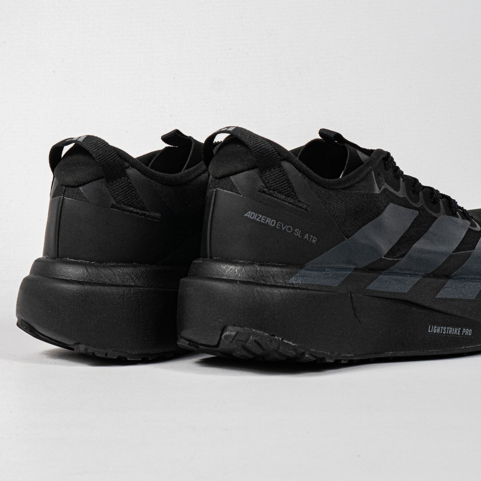 Sepatu Adidas Adizero EVO SL ATR Core Black Night Grey Iron Metallic Running Sneakers Unisex Sepatu Lari Olahraga Gym Pria Wanita - Image 3