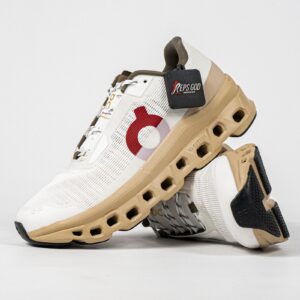 Sepatu On Running Cloudmonster Void Years of Horse Ivory Sand Sneakers Unisex Sepatu Lari Olahraga Gym Pria Wanita