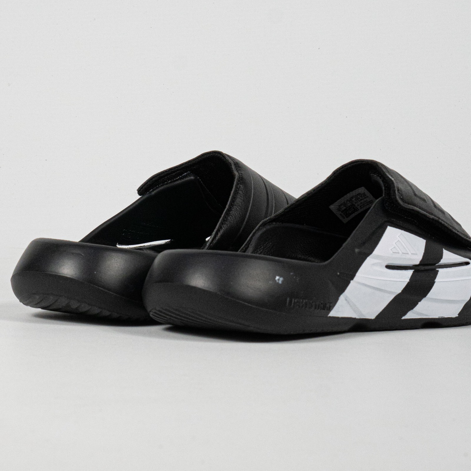 Sandal Adidas Lightblaze Slide Core Black Cloud White Unisex Slipper Sendal Pria Wanita - Image 3