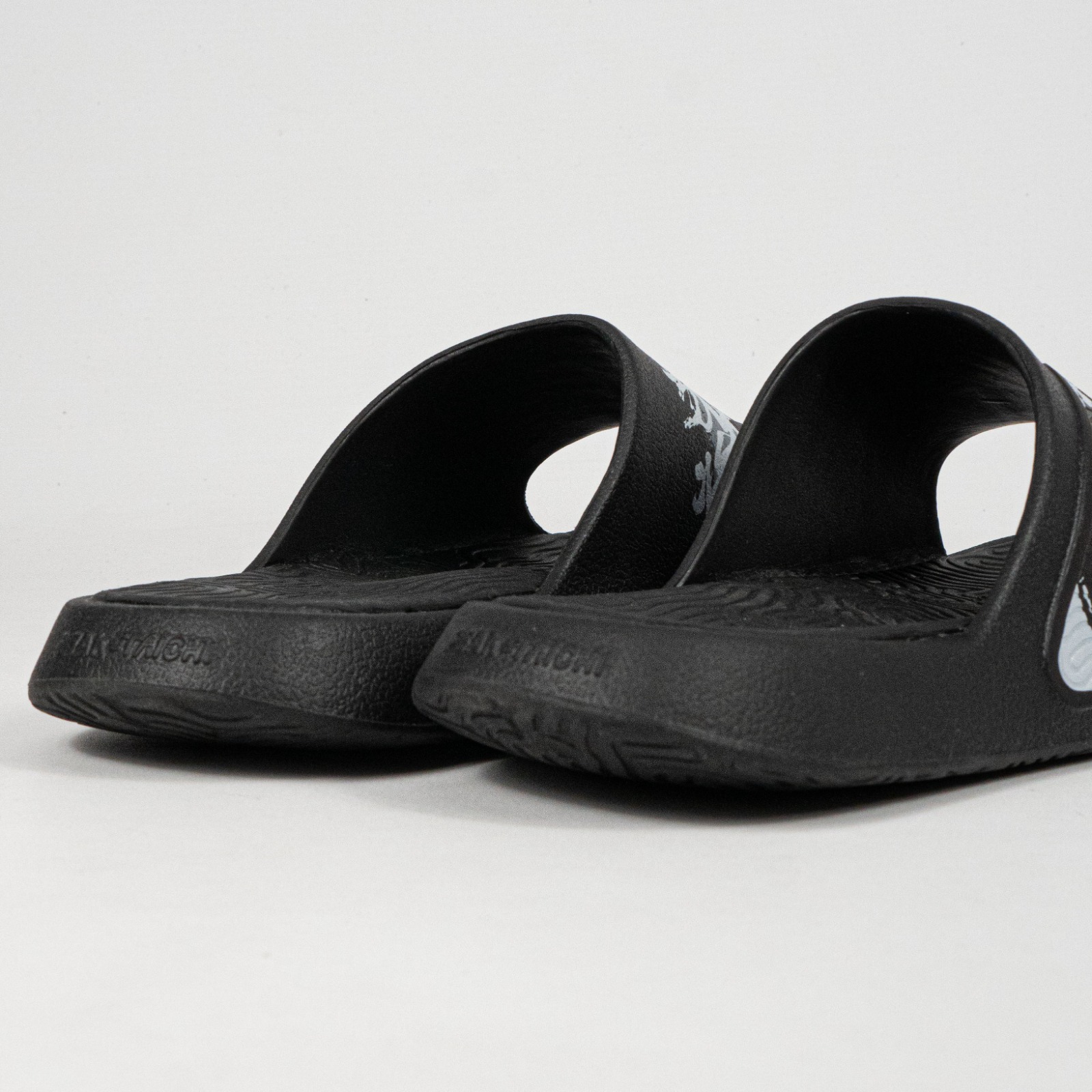 Sandal Peak Tai-Chi Slides Black White Unisex Slipper Sendal Pria Wanita - Image 3
