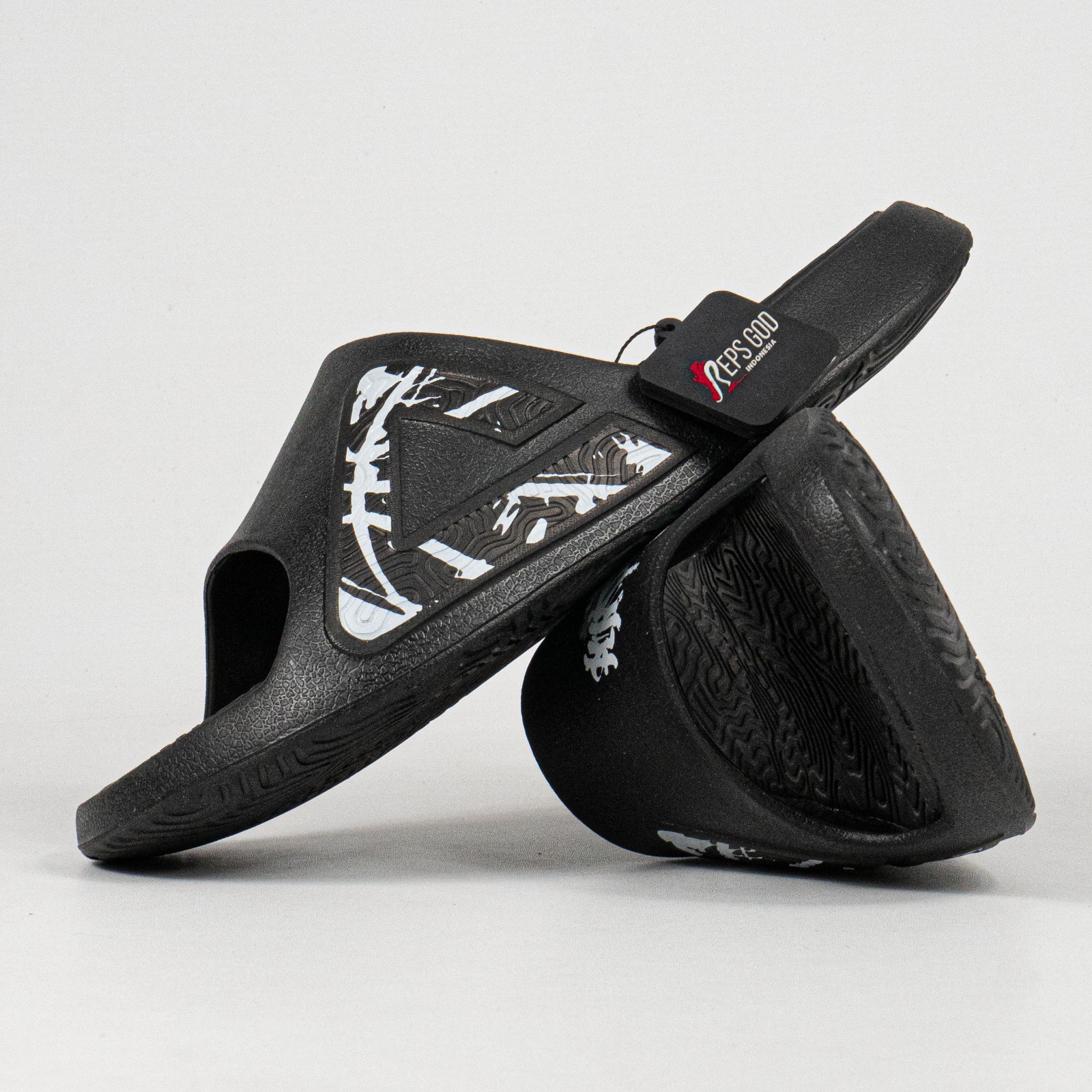 Sandal Peak Tai-Chi Slides Black White Unisex Slipper Sendal Pria Wanita